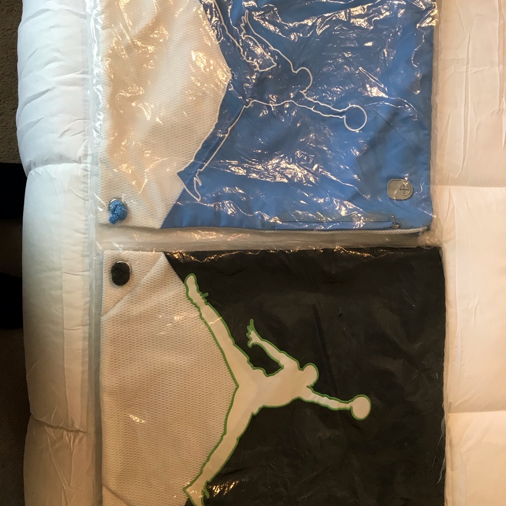 Jordan Drawstring Backpack - Picture 2 of 3